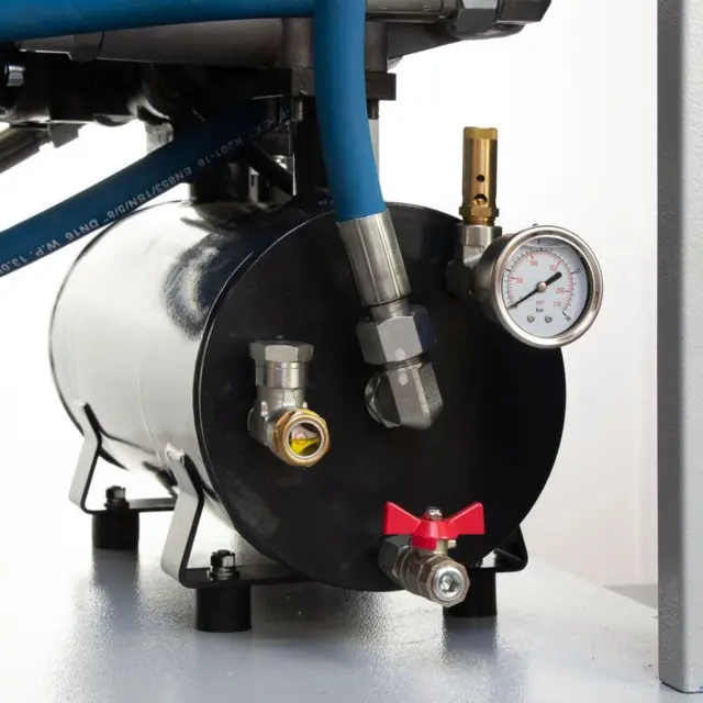 Skruekompressor PremiumPower 20 TD270 - 15 kW m. beholder og køletørrer